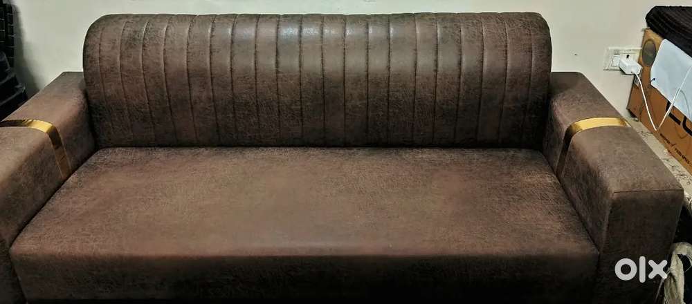 New Sofa in Excellent Condition