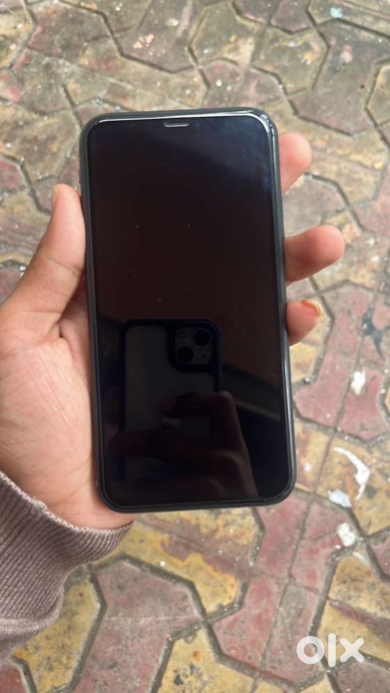 Iphone Xr 64gb battery percentage 80 all good condition