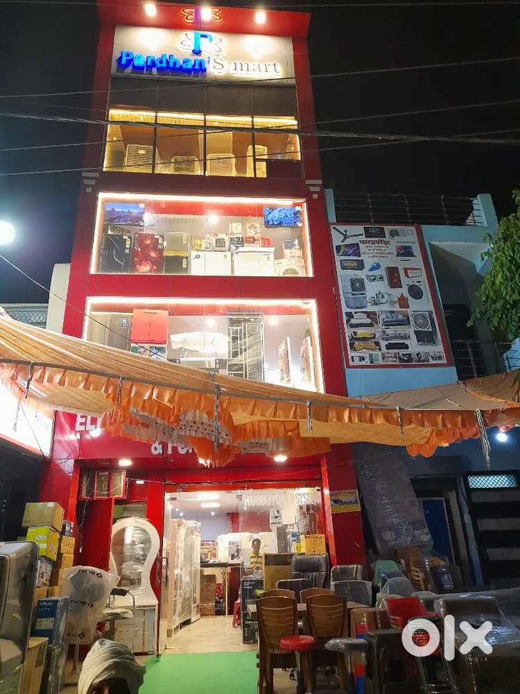 Total 4th floor h areas 15×50feet