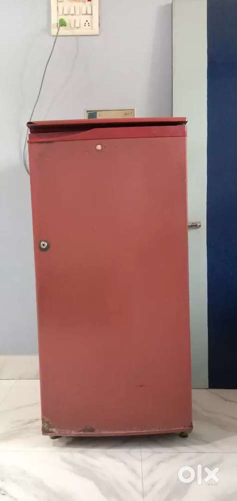 Whirlpool fridge single door