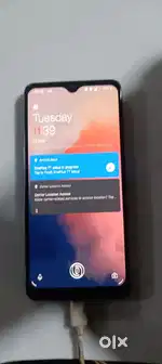 One plus 7t 8+128 storage all ok condition only charger