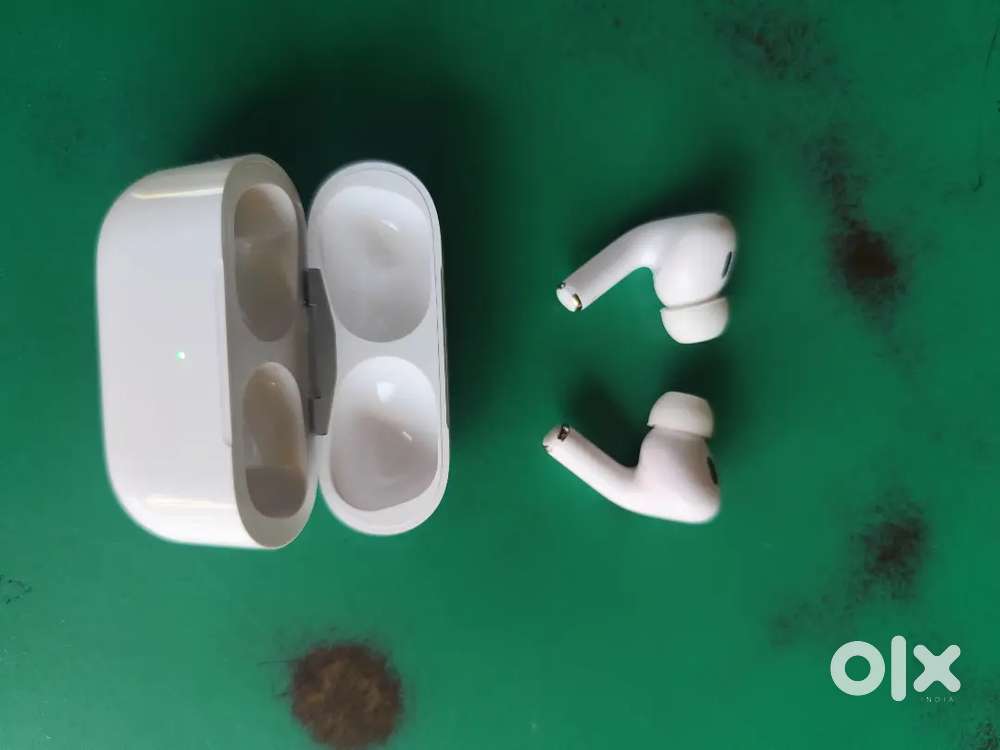 AirPods pro 2nd generation sale 6 month old