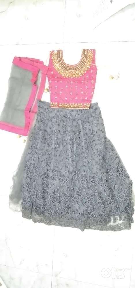 Grey lehnga