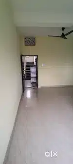 FLATS AVAILABLE FOR BACHELORS FAMILY COUPLE KESTOPUR SEC4 NEAR NEWTOWN