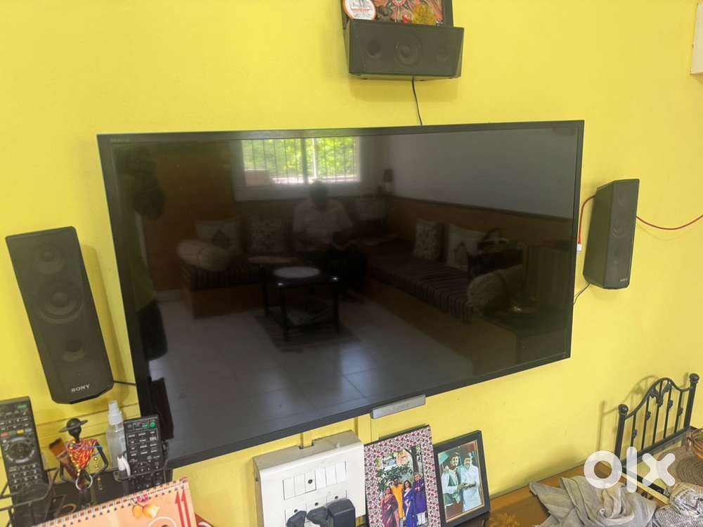 Sony Bravia HD 3D TV + Sony 5.1 home theatre