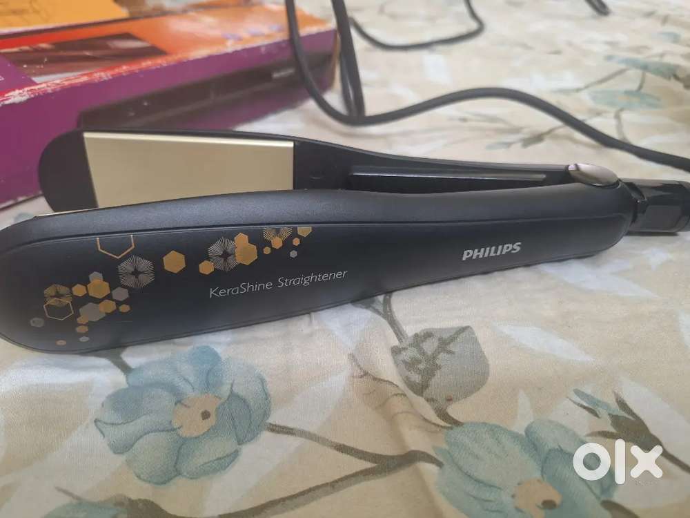 Hair straightener