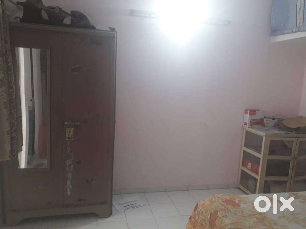 for family fullfurnished 1bhk Flat ft Prime location bopal