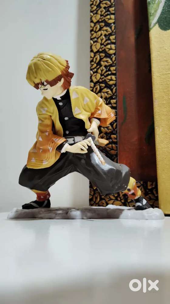 Zenitsu Demon slayer action figure/figurine