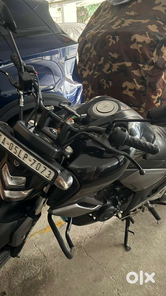 Yamaha FZ V3.0 Black(Nov 2022)  First owner  ₹90,000 fixed Jaynagar