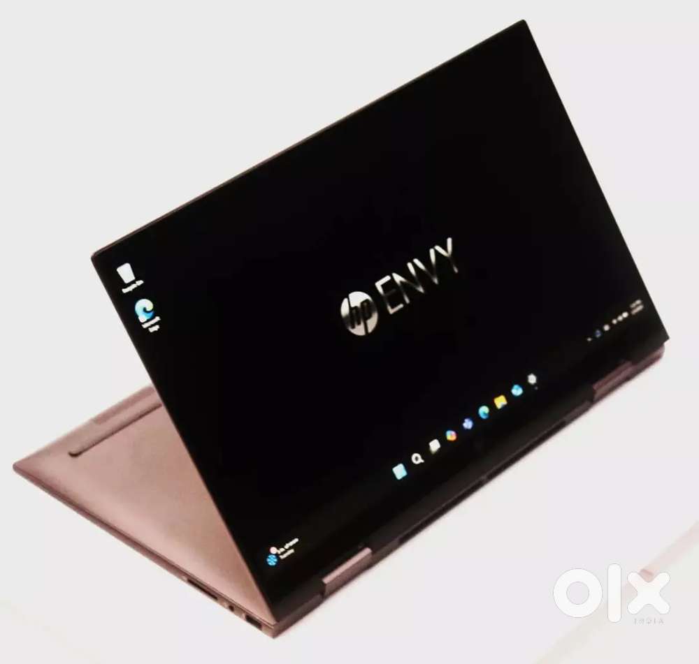 HP Envy X360 2 in 1 15.6 ( 1TB SSD , Intel Core i7 12th Gen 2.10 GHz