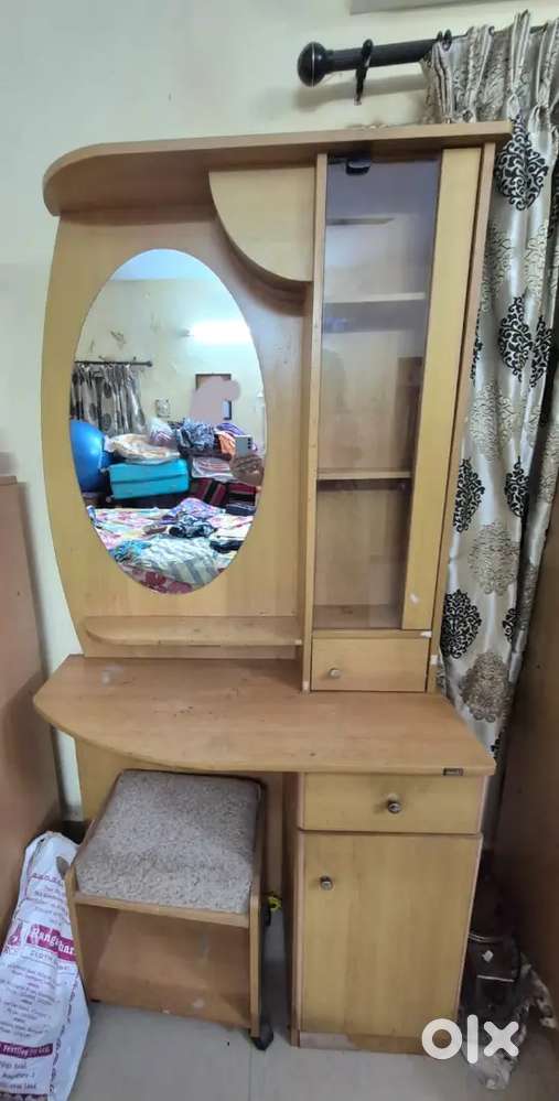 Wooden dressing table and chair