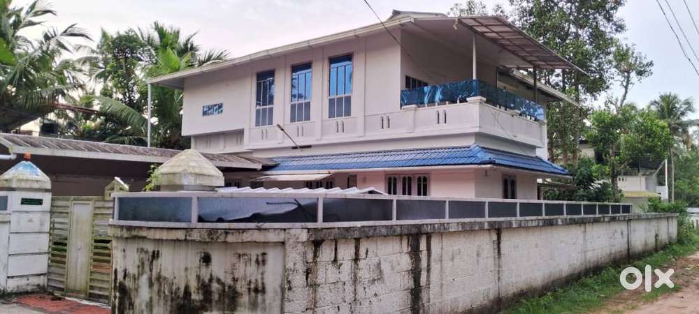 Spacious 3 Bedroom House for Sale