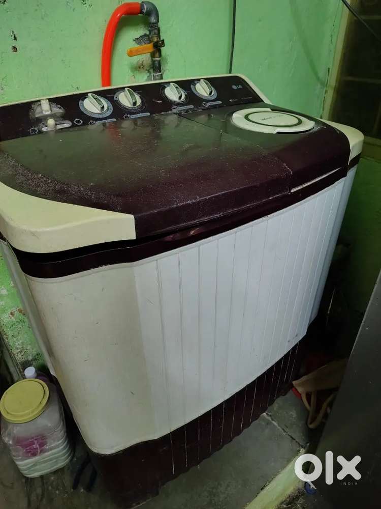 LG 6.5 KG full running Wishing machine