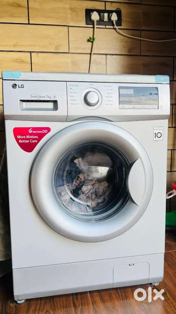 LG 7 kg Fully Automatic Front Load Washing Machine