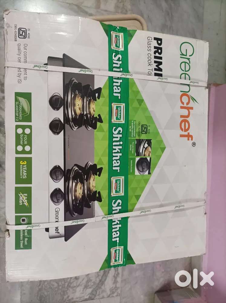 Gas stove with 4 borner
