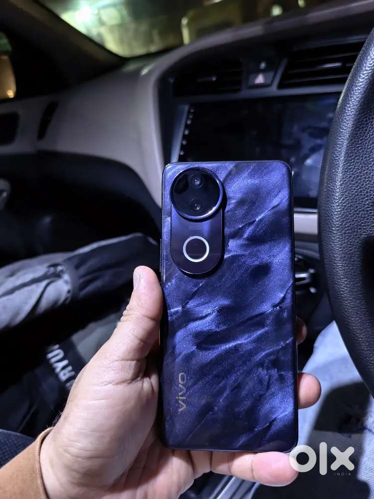 Vivo V50E 5g 1 month old