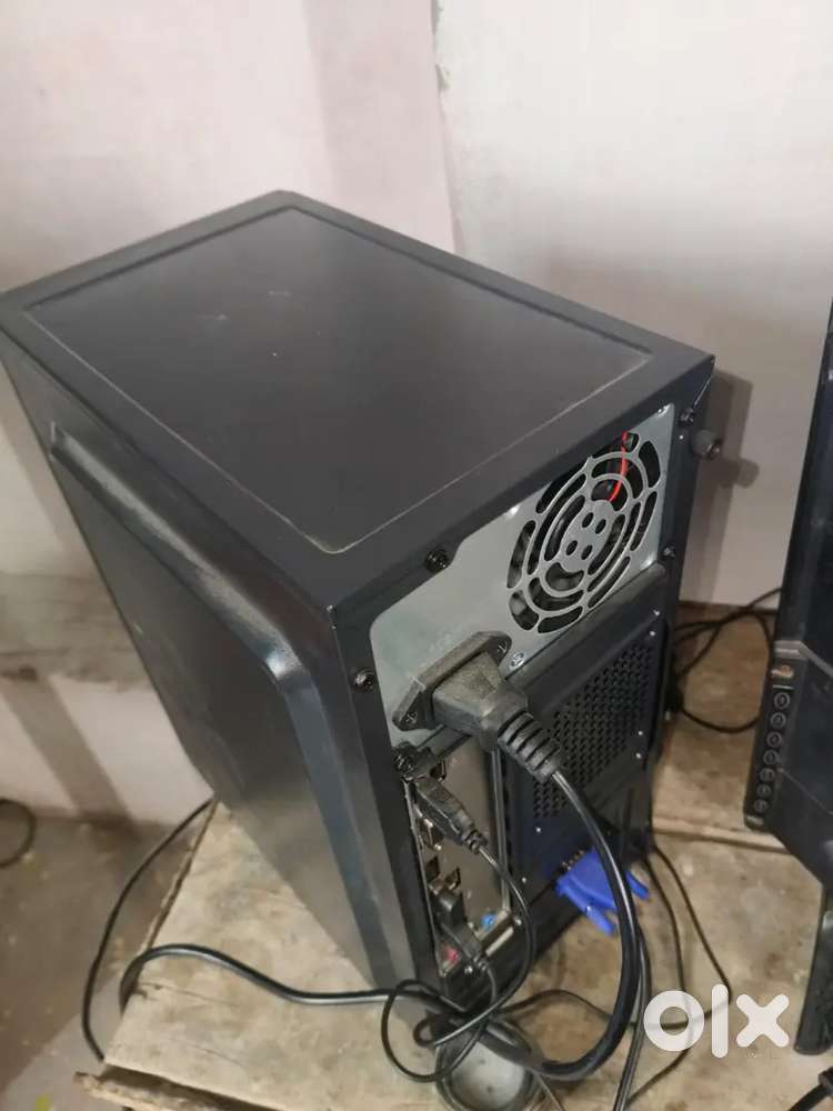 New pc 16 gb 1 tb 2 month old