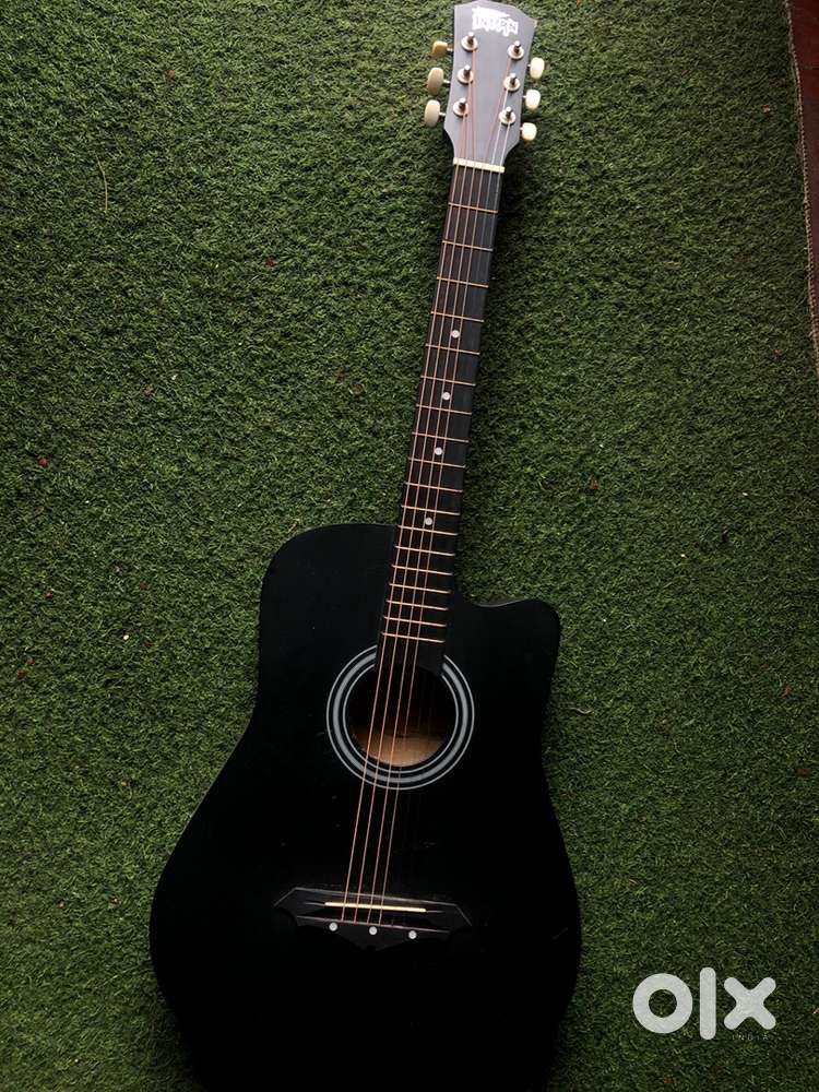 gutair for salee good condition