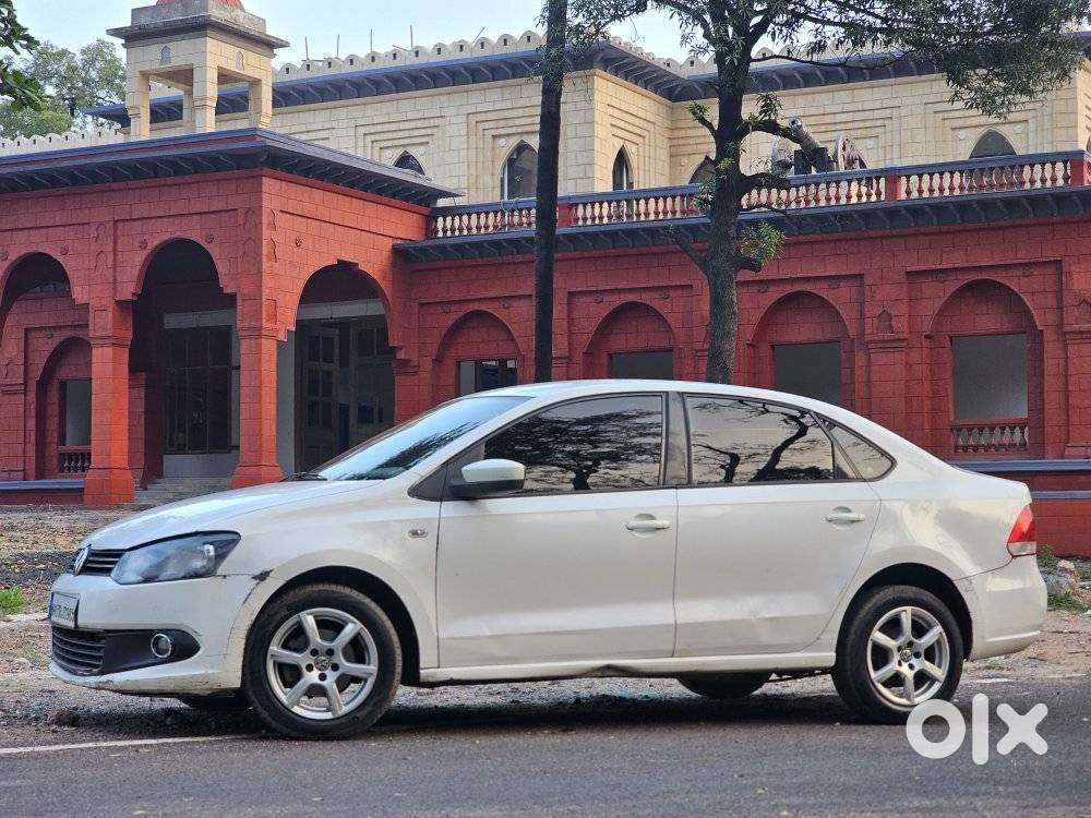 Volkswagen Vento 2010-2013 IPL II Petrol Highline, 2013, Petrol