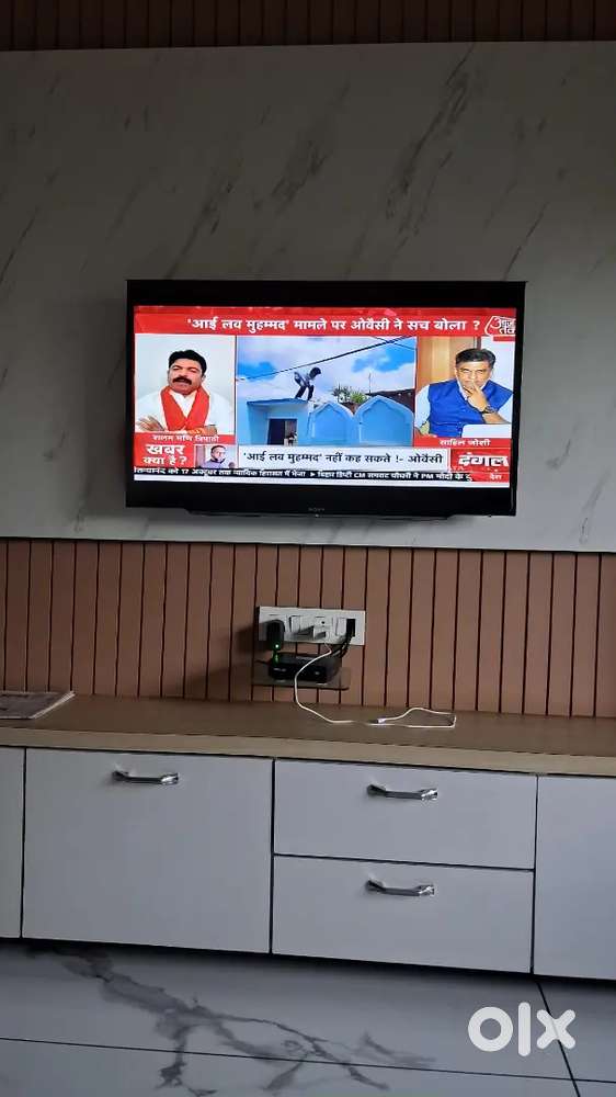 SONY TV 40 KLV-40W652D