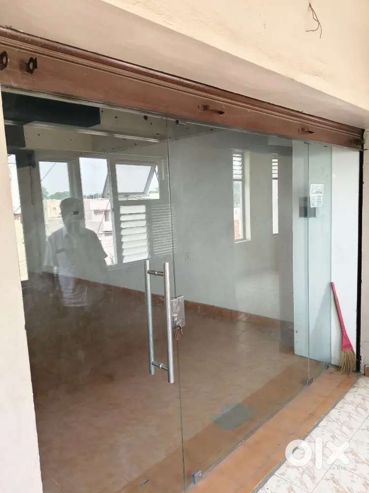 Office rent in narimedu