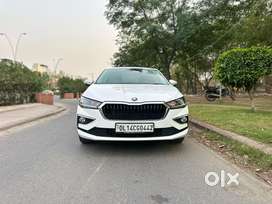 Skoda Slavia 1.0 TSI Style AT, 2022, Petrol