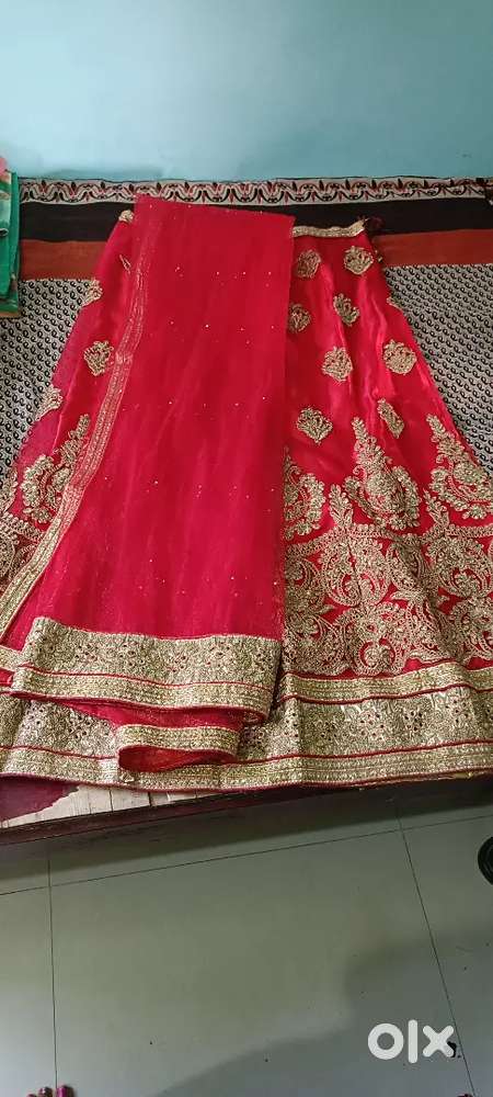 I want to sell my lehanga at lower cost