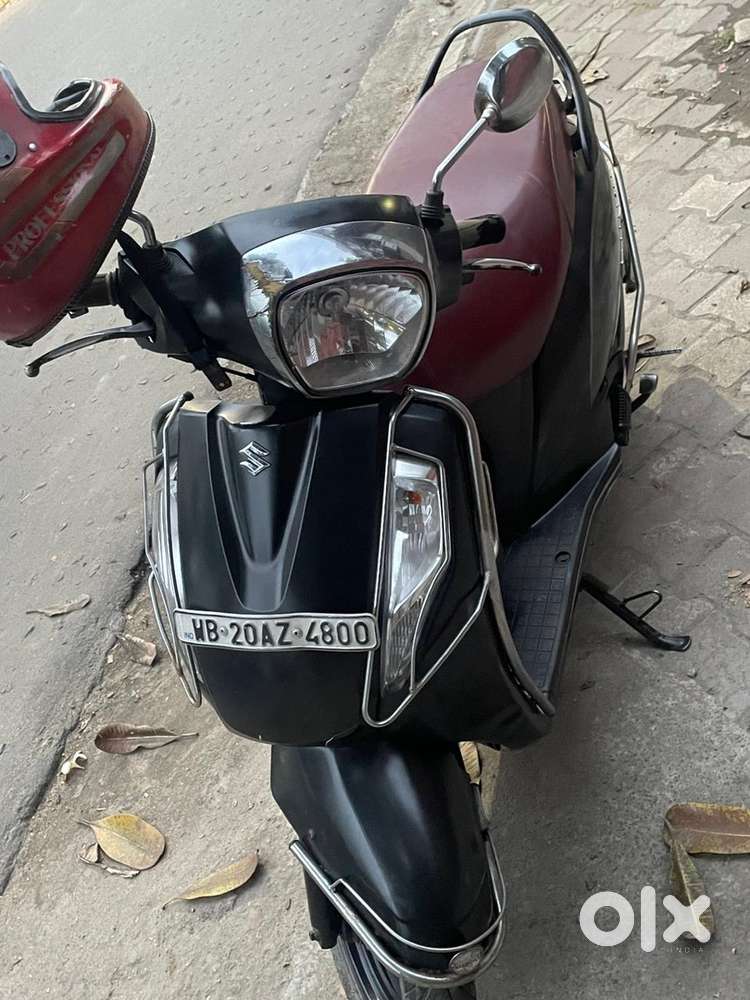 New tyre both nd new battery good condition smooth engine