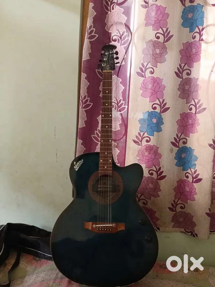 Guitar little damaged