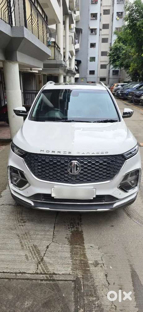 MG Hector Plus 2022 Diesel 30000 Km Driven