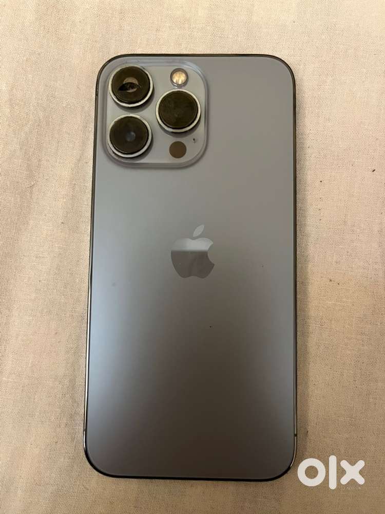 Iphone 13 pro - 256 gb ( Negotiable )