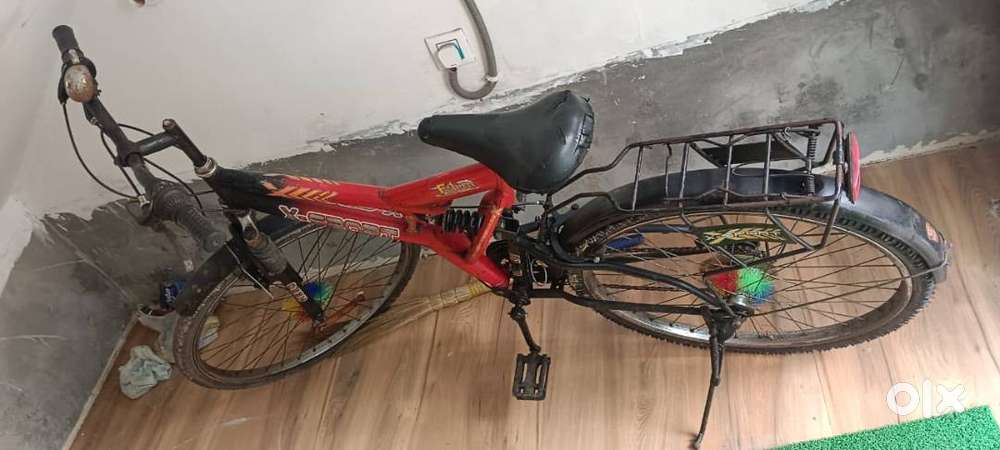 ‍️ Well-Maintained Geared Bicycle – Great Condition  Ready to Ride