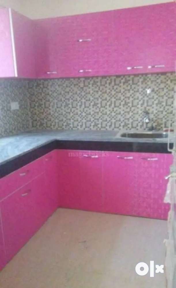 3 BHK For Rent in a gated apartment, Bari Cooperative