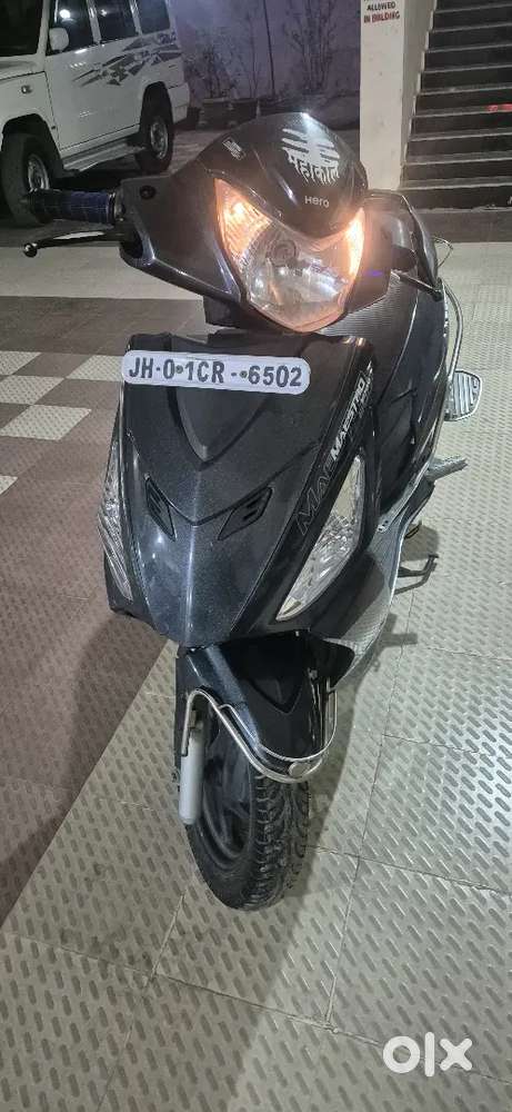 No scratch,Best in engine condition