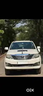 Toyota Fortuner 2011-2016 4x4 MT, 2015, Diesel