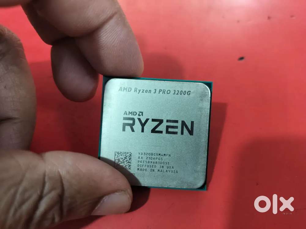 amd Ryzen 3 pro 3200G processor perfect working and new looking