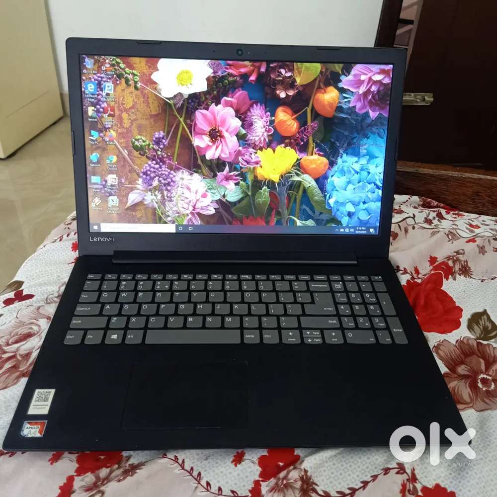 LenovoAMD A4 PROCESSOR-4Gb Ram-1000Gb Hard disk-Windows 10-Neat laptop