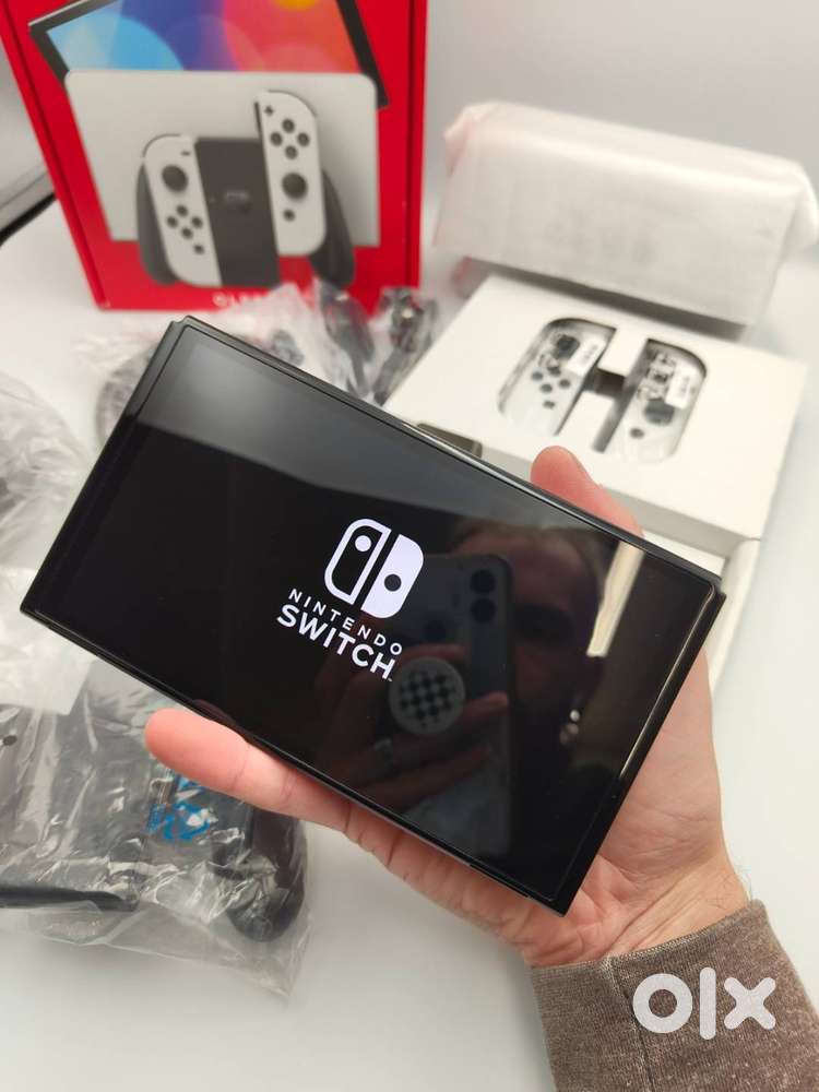 Nintendo Switch OLED White Console Very Good Condition 64gb