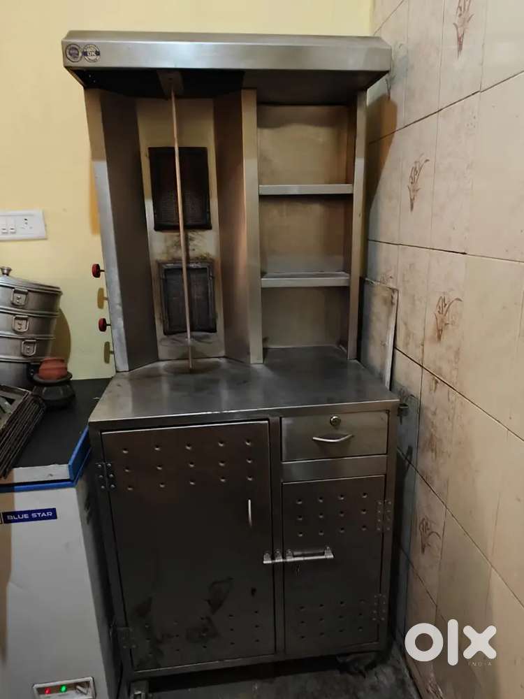 Shawarma Machine with cupboard (2Burner - Gas Burners)