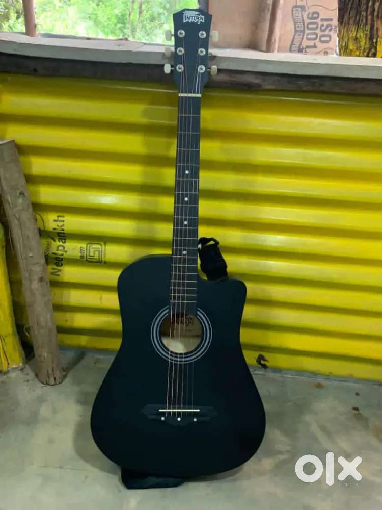 Guitar good condition