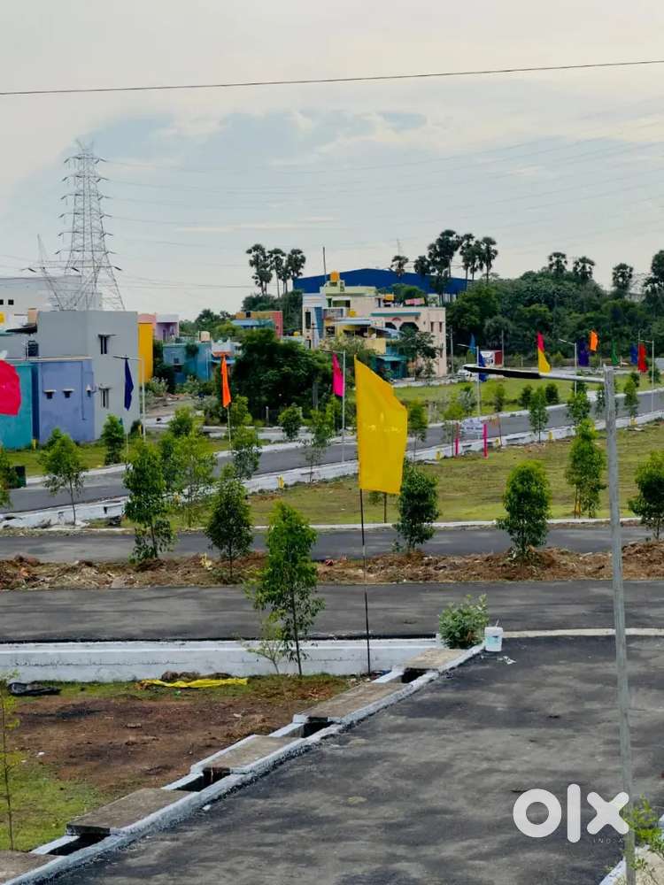 37L 1500sqft land area Sriperubudhur on road plot