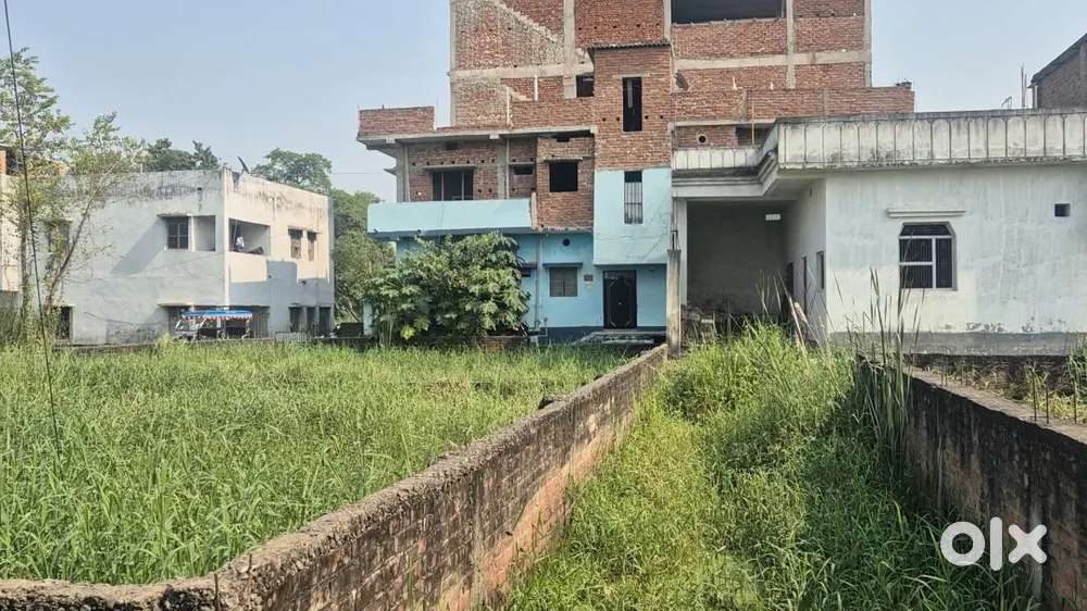 700 sqft (adha kattha) *Corner* Plot for sale in *Nohsa Khan colony