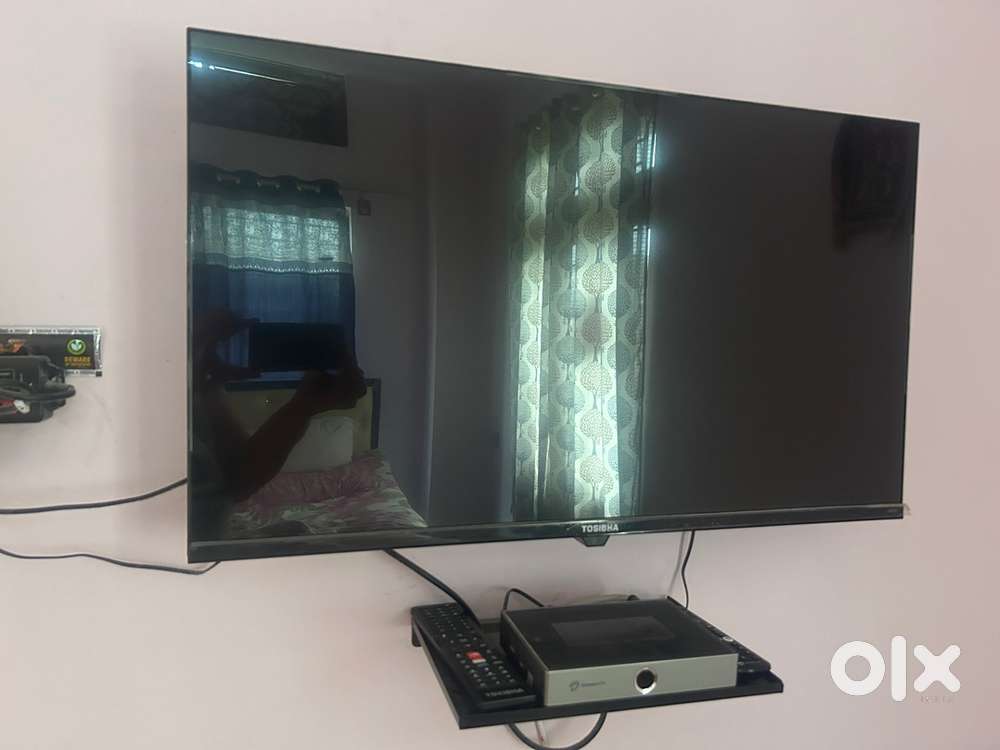 Tv, fridge, washing, AC, Bed, sofa, Almirah-wood/iron