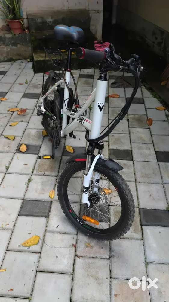 Vaan urban sport electric cycle