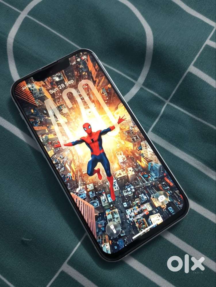 iPhone 13 Mini 128GB Starlight Perfect Condition