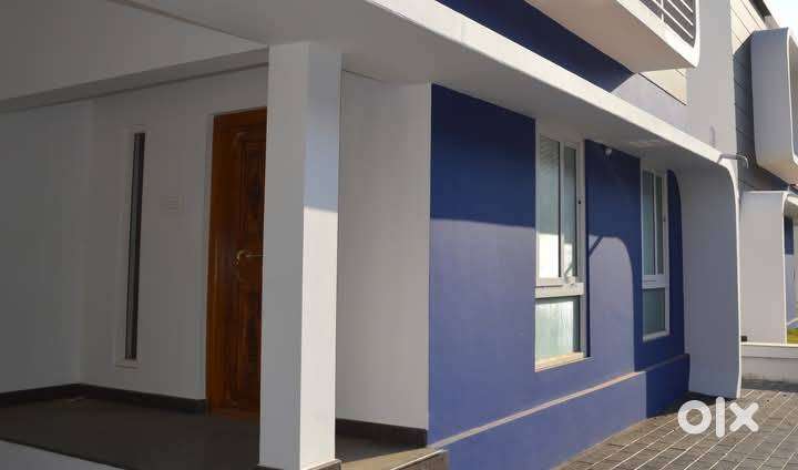 Prime Resistance - 1500sq.ft House/Villa For Sale In Palakkad Town!