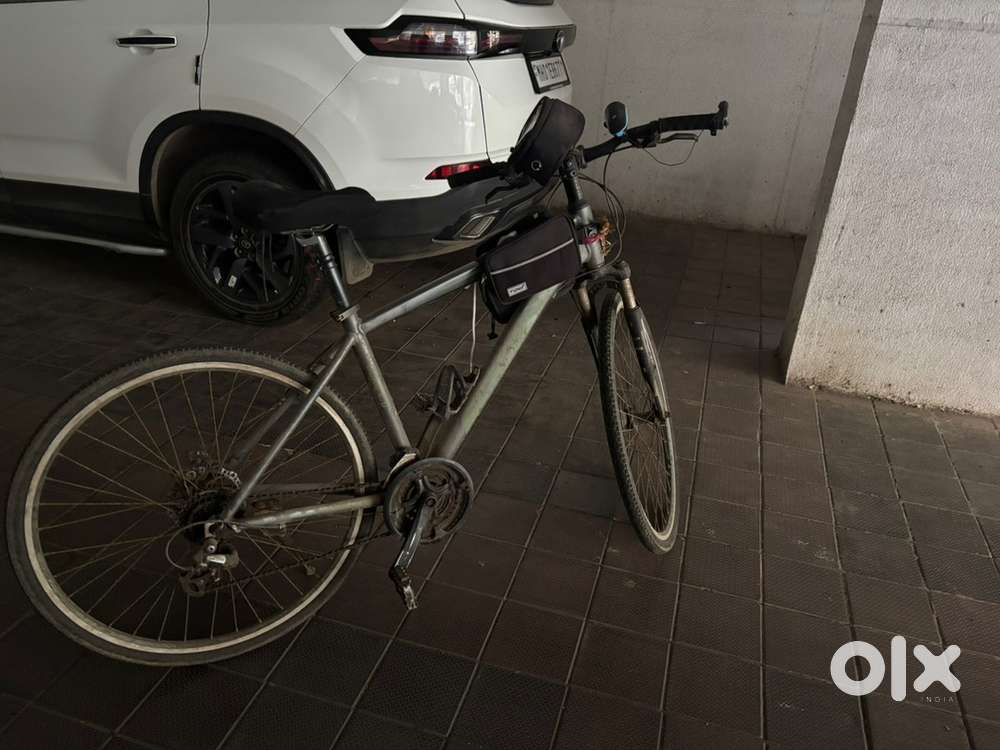 Schnell Hybrid Alloy Frame 7 Speed