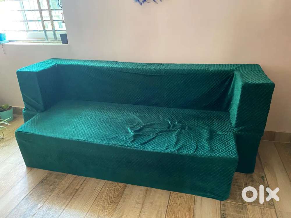 3 seater sofa come bed