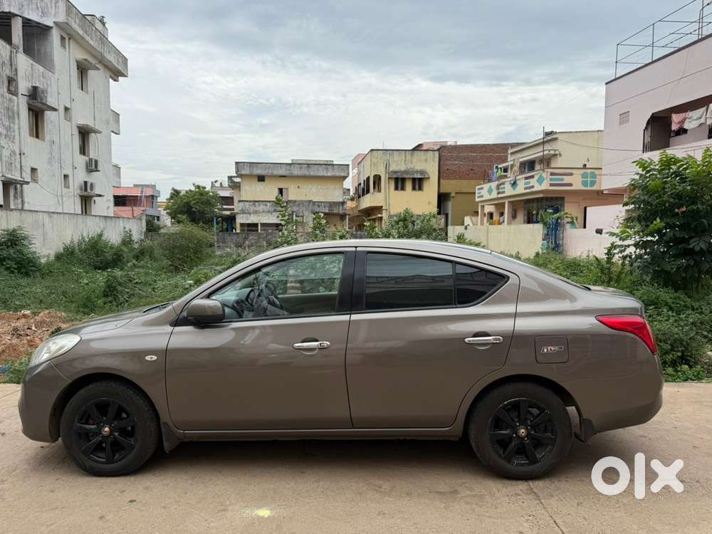 Nissan Sunny 2014 Diesel Well Maintained