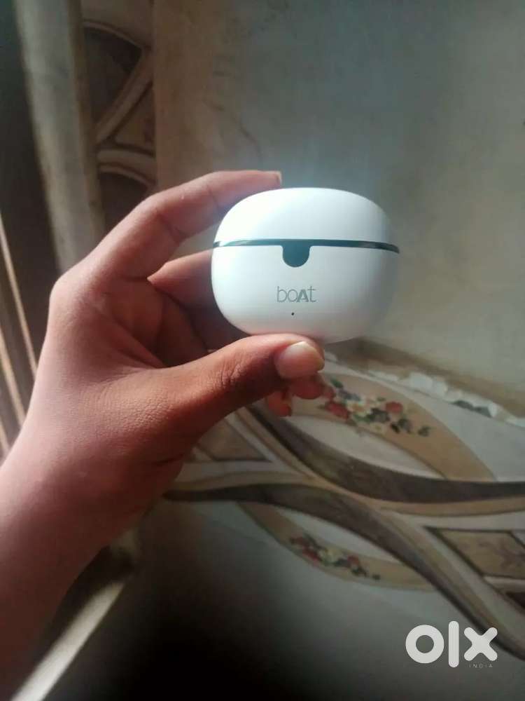 i want to sell my boat airpods